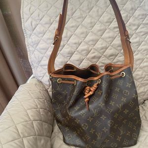 Louis Vuitton Petit Noe